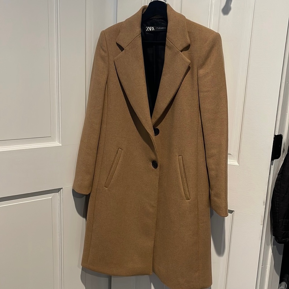 Zara tan jacket small
